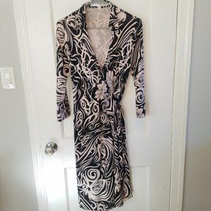 Diane Von Furstenberg DVF 100% Silk Wrap Dress